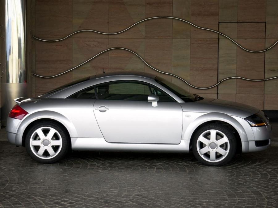  Audi TT Coupe (8N) 1998 года  (ZA) (фото 5 из 6)